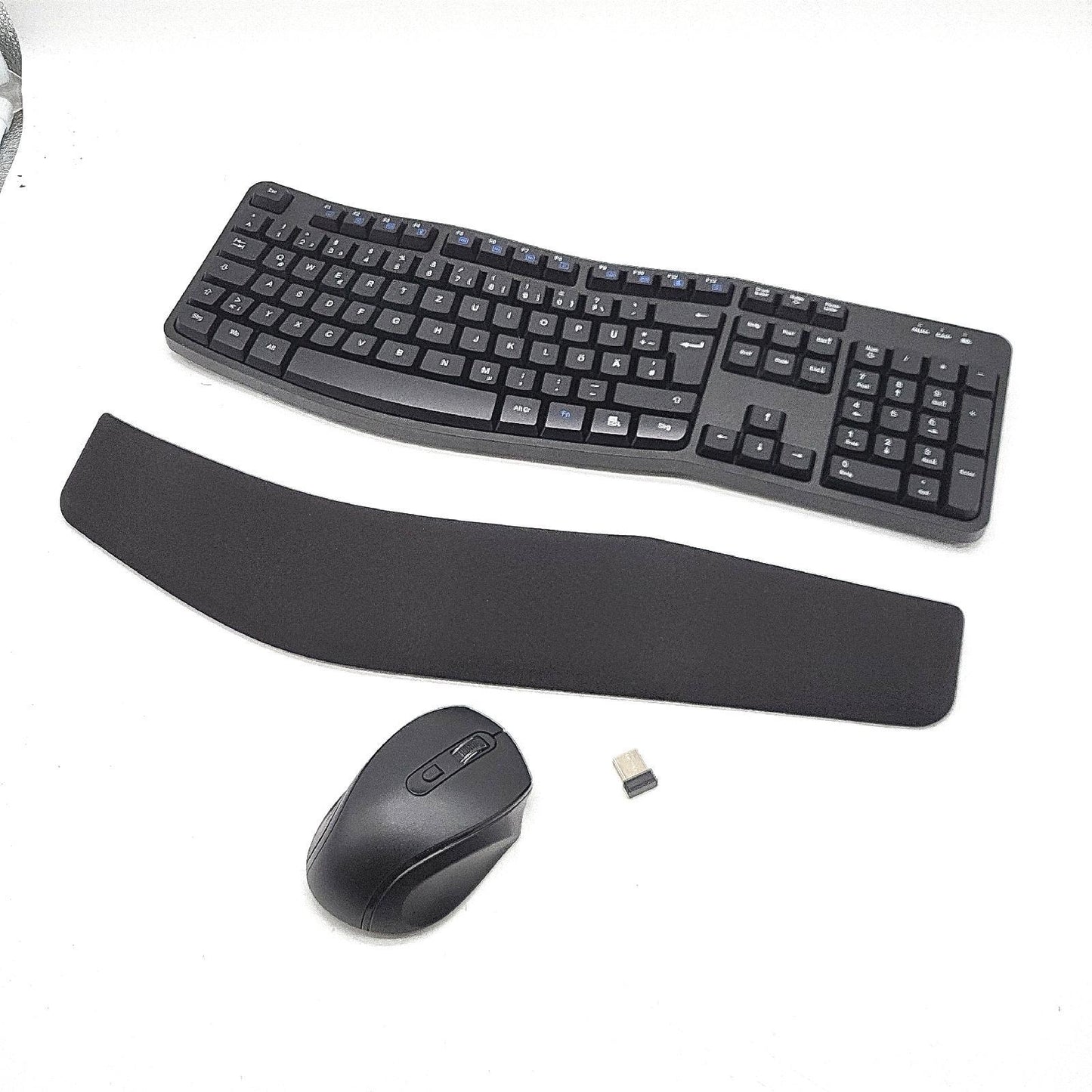 Amazon Basics ? Tastatur Maus Set ergonomisch kabellos DE Layout schwarz