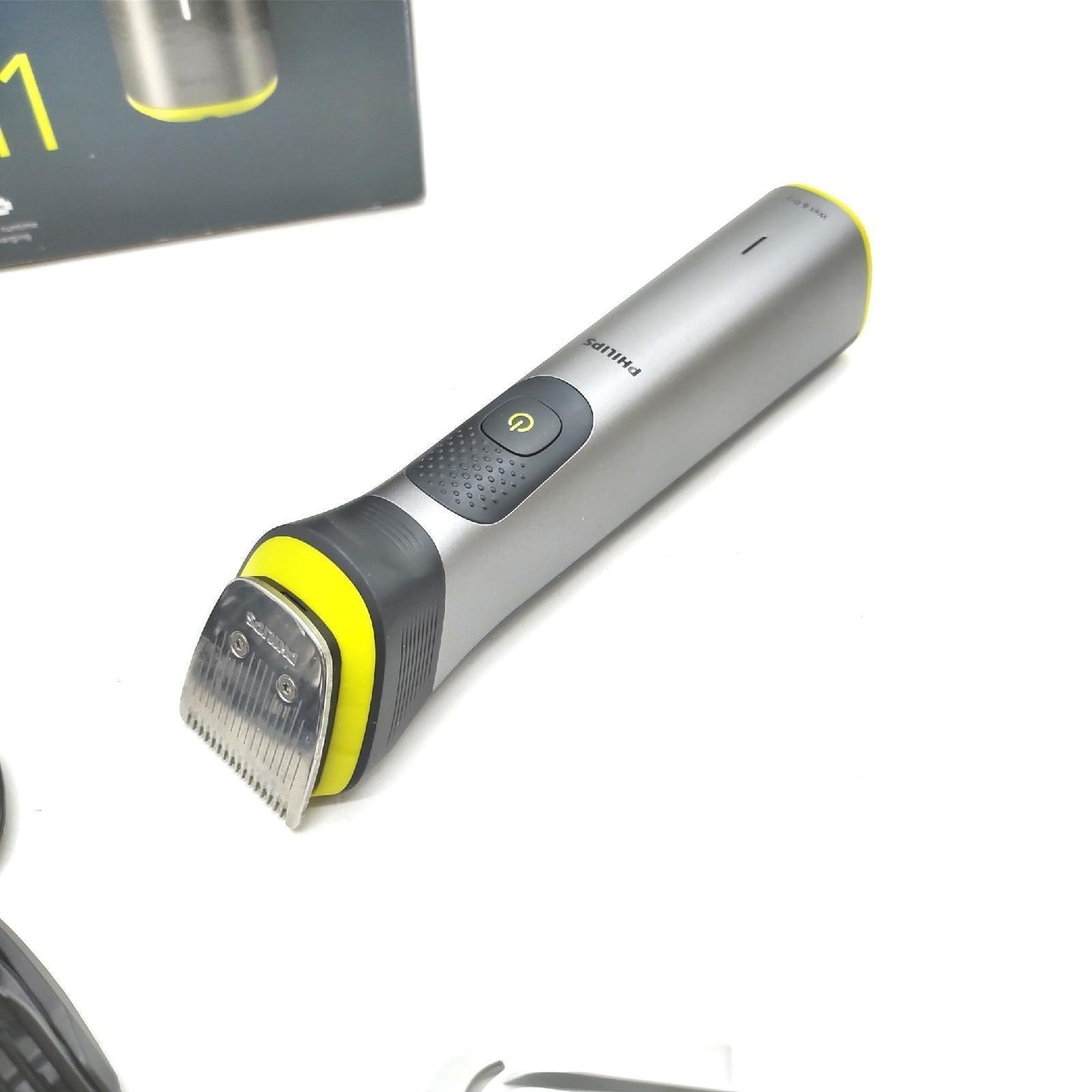 Philips Trimmer Pflegegeräte Multigroom Serie 7000 14in1 umfassend vielseit