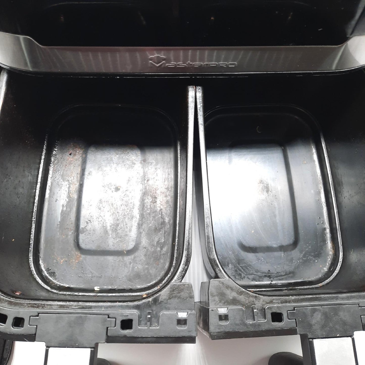 MasterPRO Rocket Duo 900 Ölfreie Fritteuse Airfryer 9 L und 2100  - Defekt