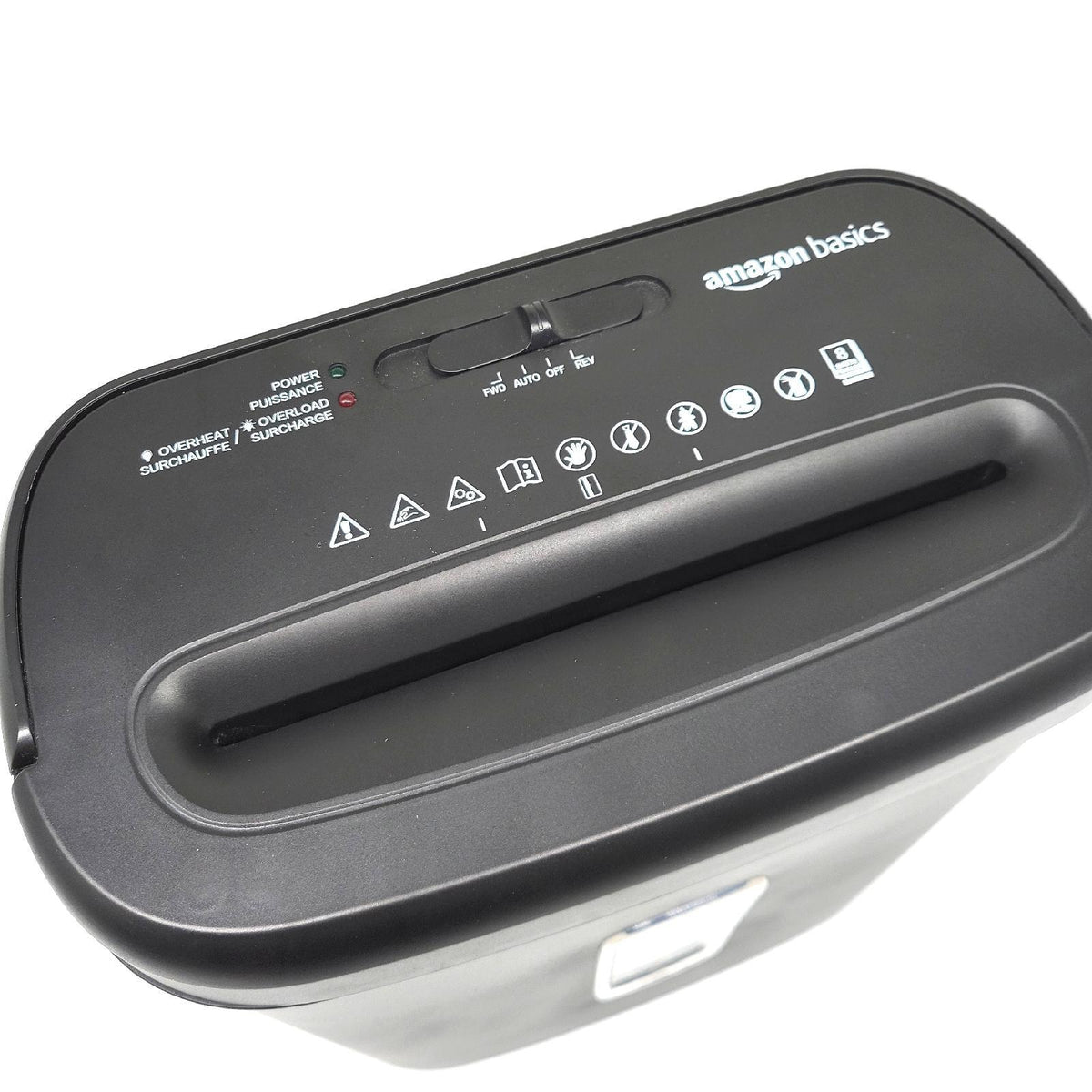 AmazonBasics Aktenvernichter 8 Blätter Papier CDs Kreditkarten Sicherheitsstufe P-4