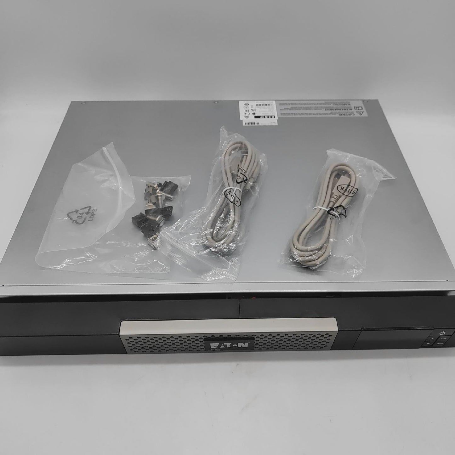 Eaton UPS 5P 650 IR Line Interactive USV Rack 1U 5P650IR Leistung 650VA - Defekt