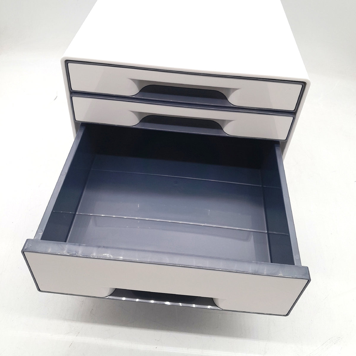 Leitz Cube Schubladenbox 4 Schubladen A4 Weiß Grau mit transparentem Desktop Organizer