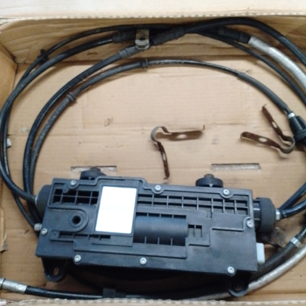 GESUPEI Feststellbremsaktuator LR072318 LR013699 Land Rover Defekt