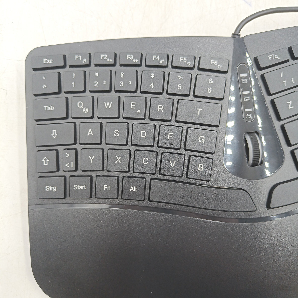 Perixx Periduo 505 Ergonomische Tastatur Vertikale Maus Desktop Set Geteiltes Layout