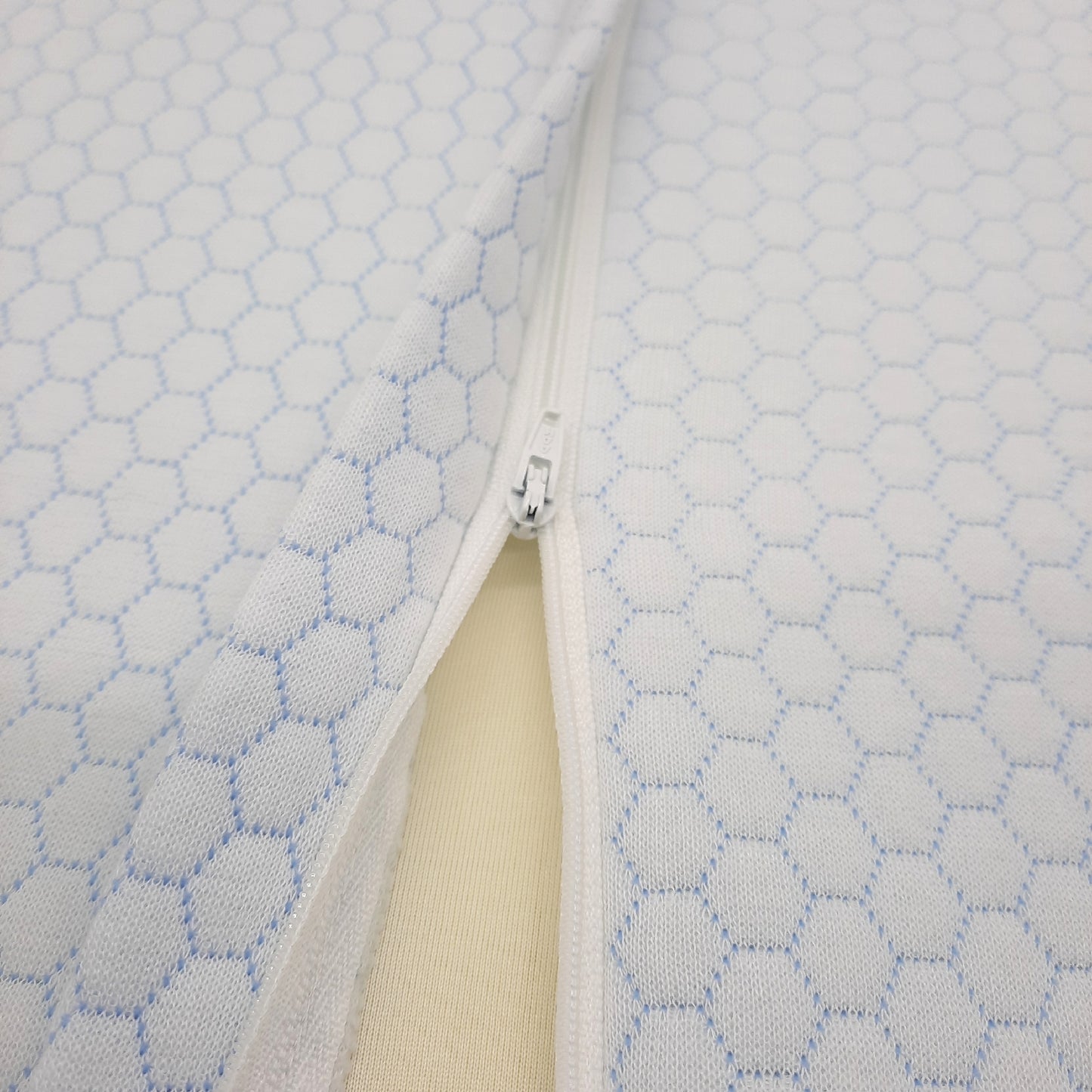 Hypuno Kopfkissen Schlafkomfort Schlafzimmer Memory Foam Kissen gegen Nacken Schmerzen ergonomisch