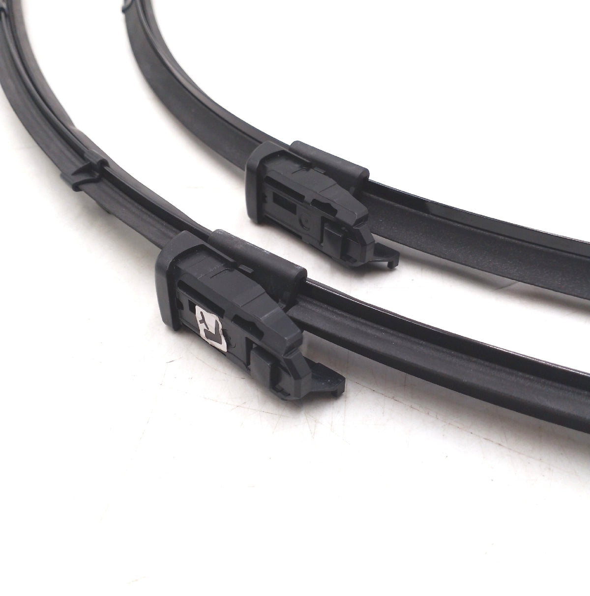 Valeo Silencio Wischerblätter VF894 2 Stück vorne 800 mm 750 mm Kit Essuieglace