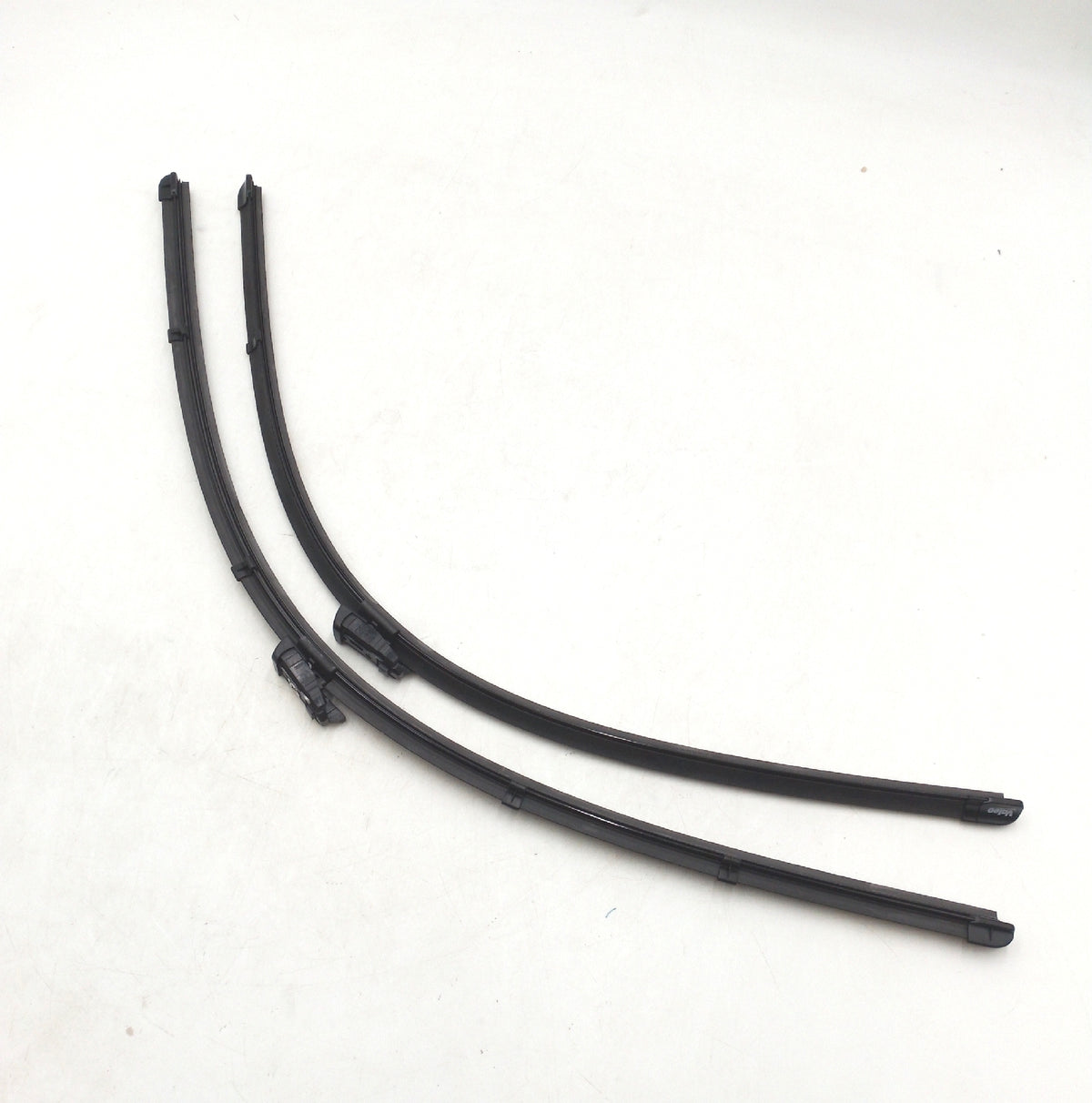 Valeo Silencio Wischerblätter VF894 2 Stück vorne 800 mm 750 mm Kit Essuieglace