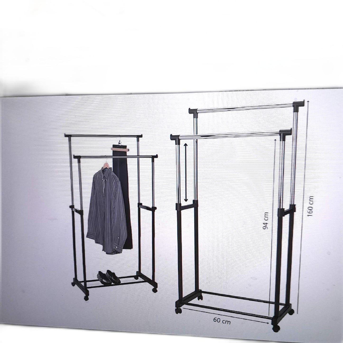 Parentage - Doppelter Kleiderständer auf Rollen, Aluminium und Kunststoff, Hand