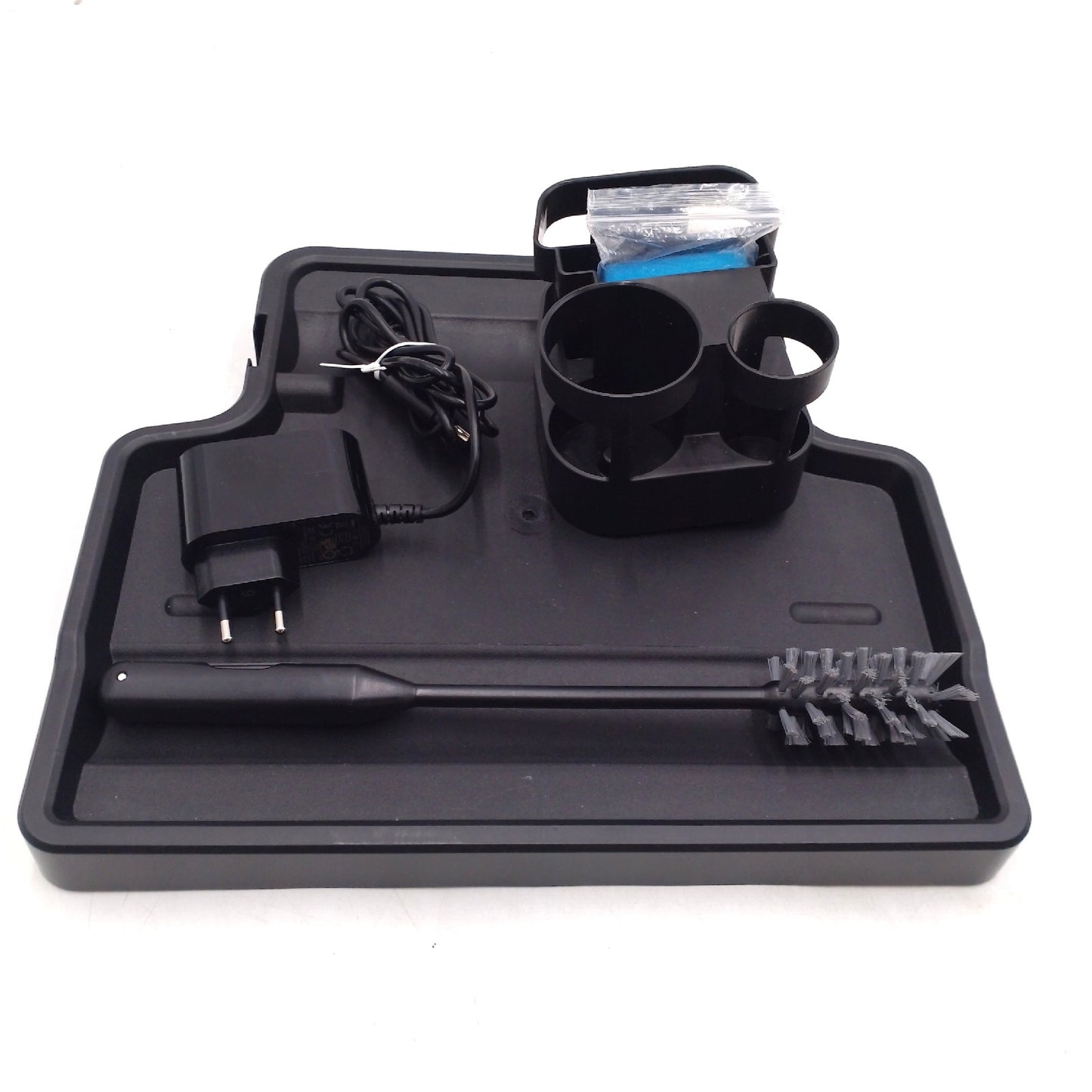 Eureka NEW400 intelligenter Staubsauger Scheuerbuerste Handger gebraucht ohne Fr