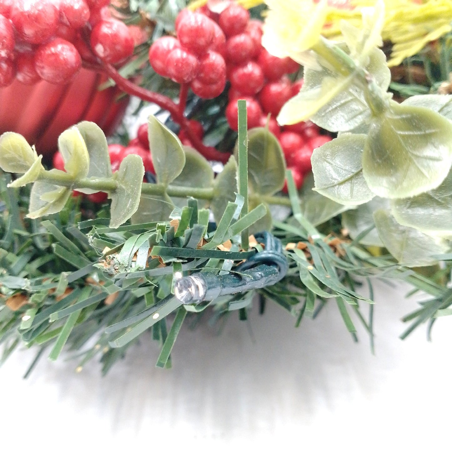 Weihnachtskranz Lichterkranz Dekoration 45 cm 15 LEDs Tannenz