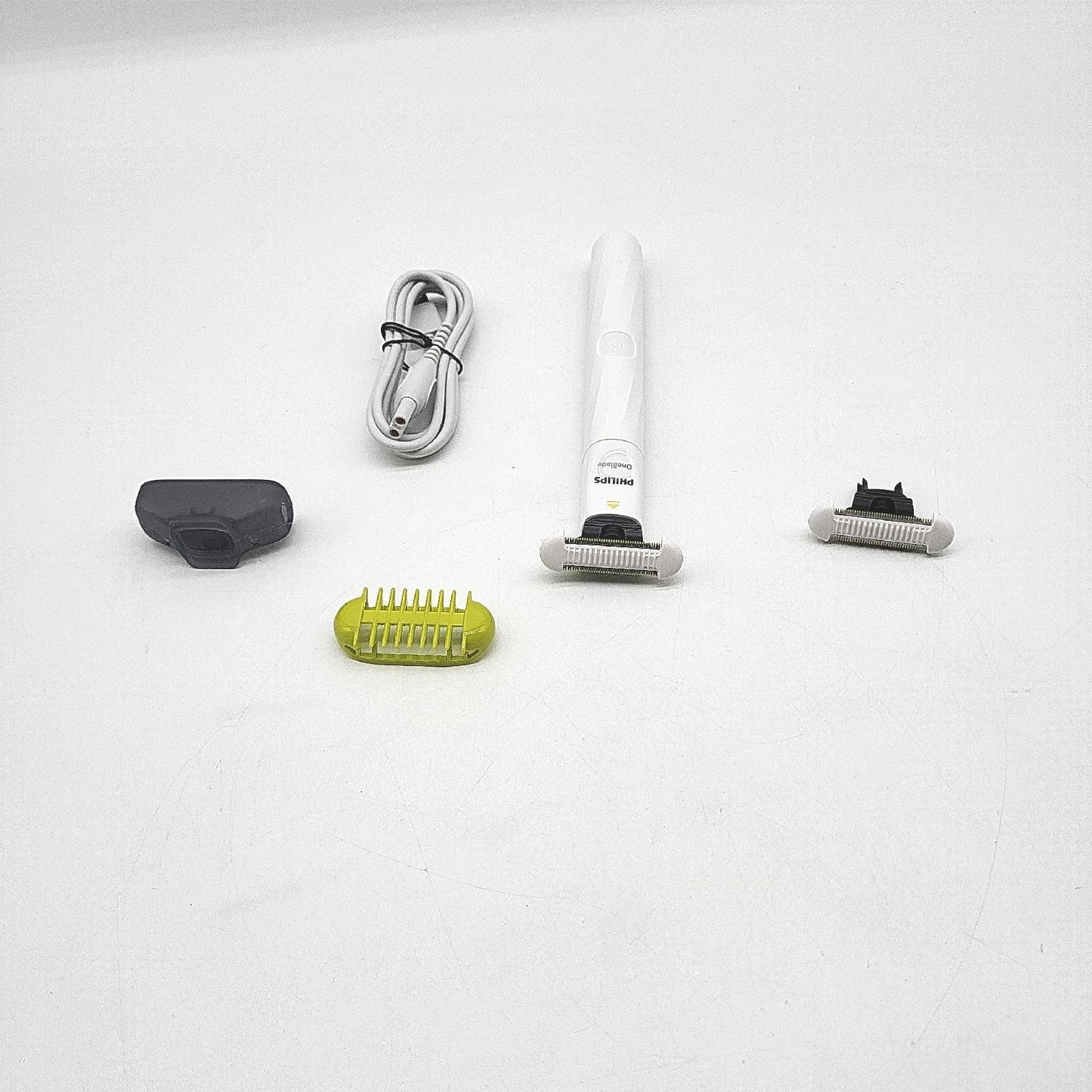 Philips Intimrasierer Pflege Herren Körperhaarrasierer OneBlade Präzision Reinigung Rasur