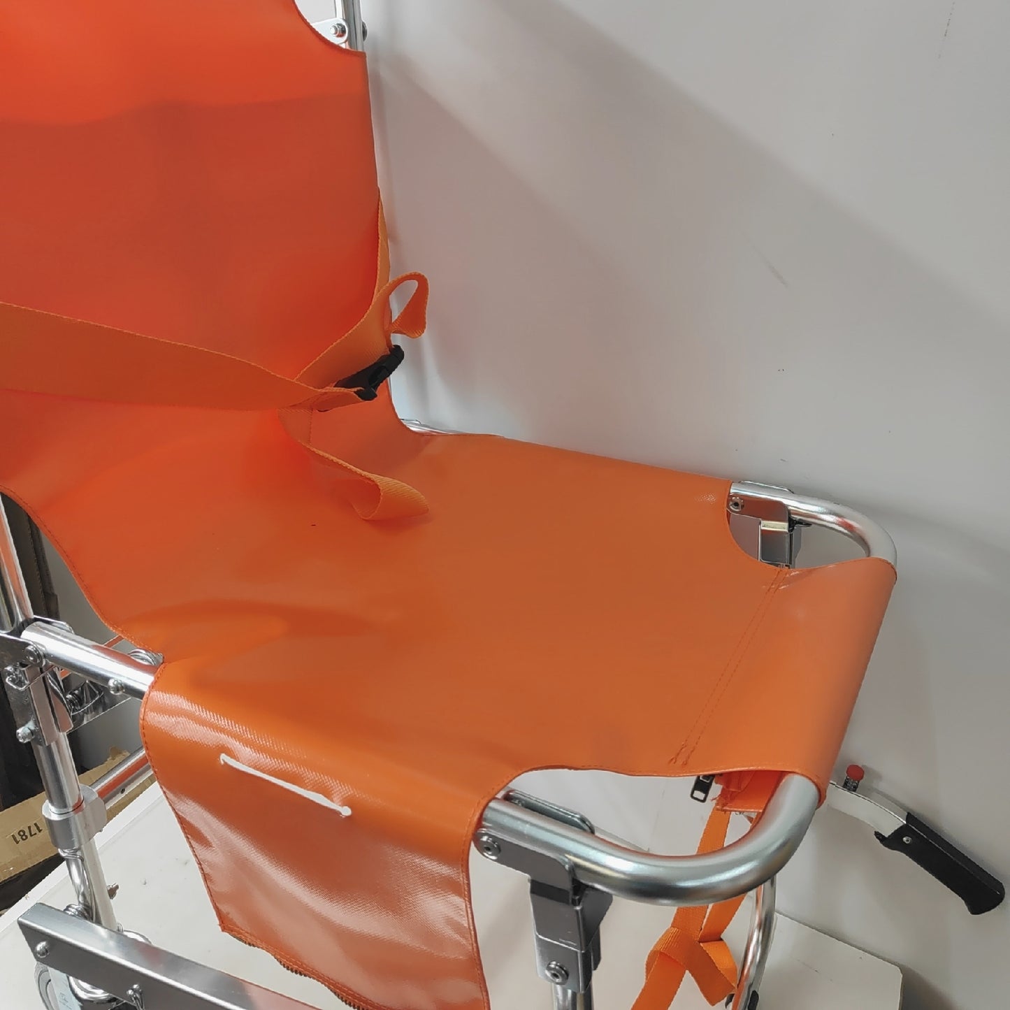 VEVOR EMS Treppenstuhl 159kg Tragfähigkeit faltbar ohne Beinsicherung