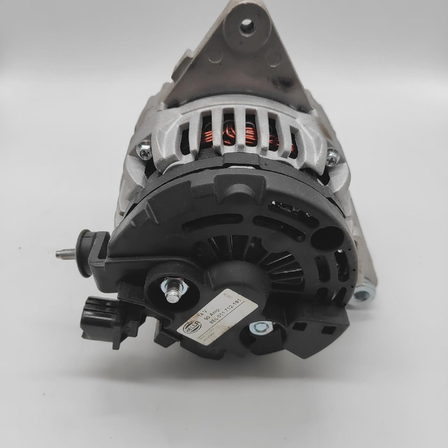 HELLA Lichtmaschine Autoersatzteile Toyota Corolla 8EL 011 712 191 Generator elektrisch
