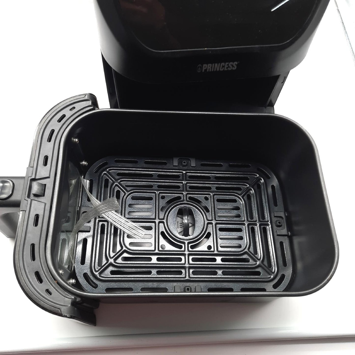 Princess SlimFry Heißluftfritteuse 8 L Airfryer Transportschaden Defekt