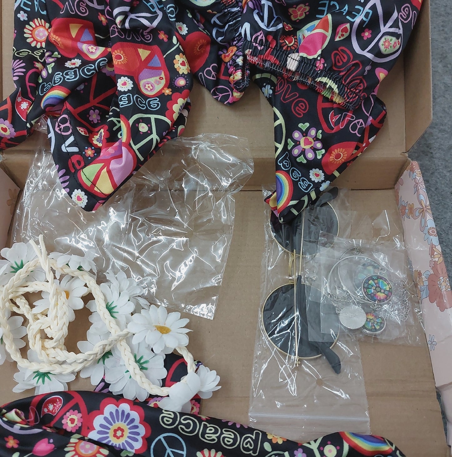 AOOWU Damen Kostüm Hippie Kleidung 60er 70er Jahre Set 9 Teile Vintage Style
