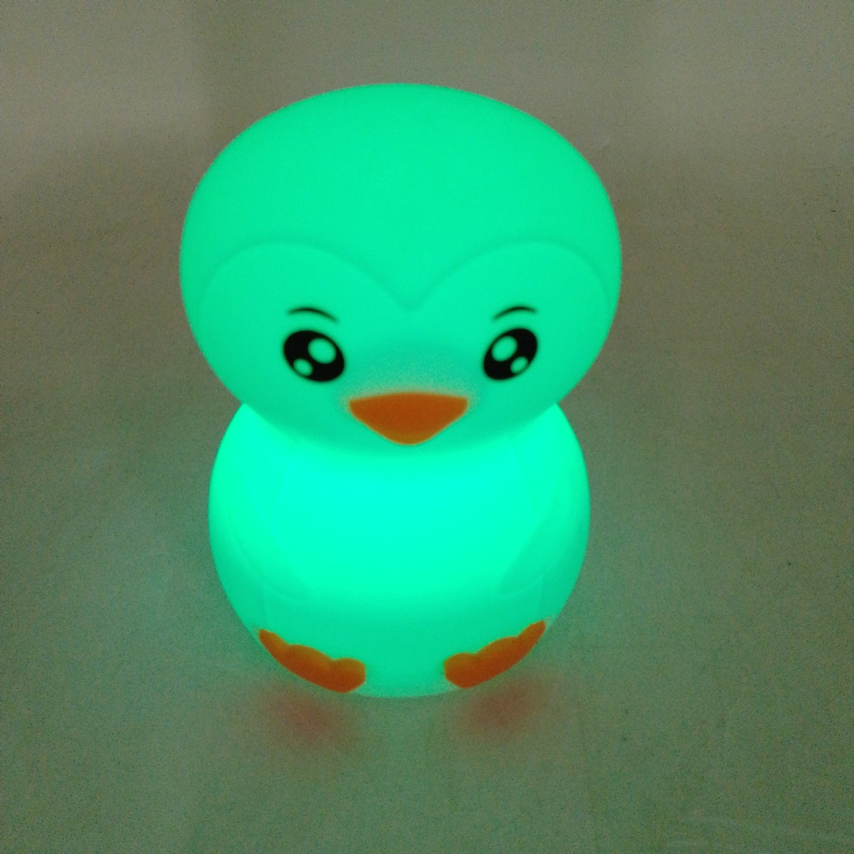 Ansmann Nachtlicht Kinder Tier Lampe Pinguin Silikon wiederaufladbar dimmbar mehrfarbig