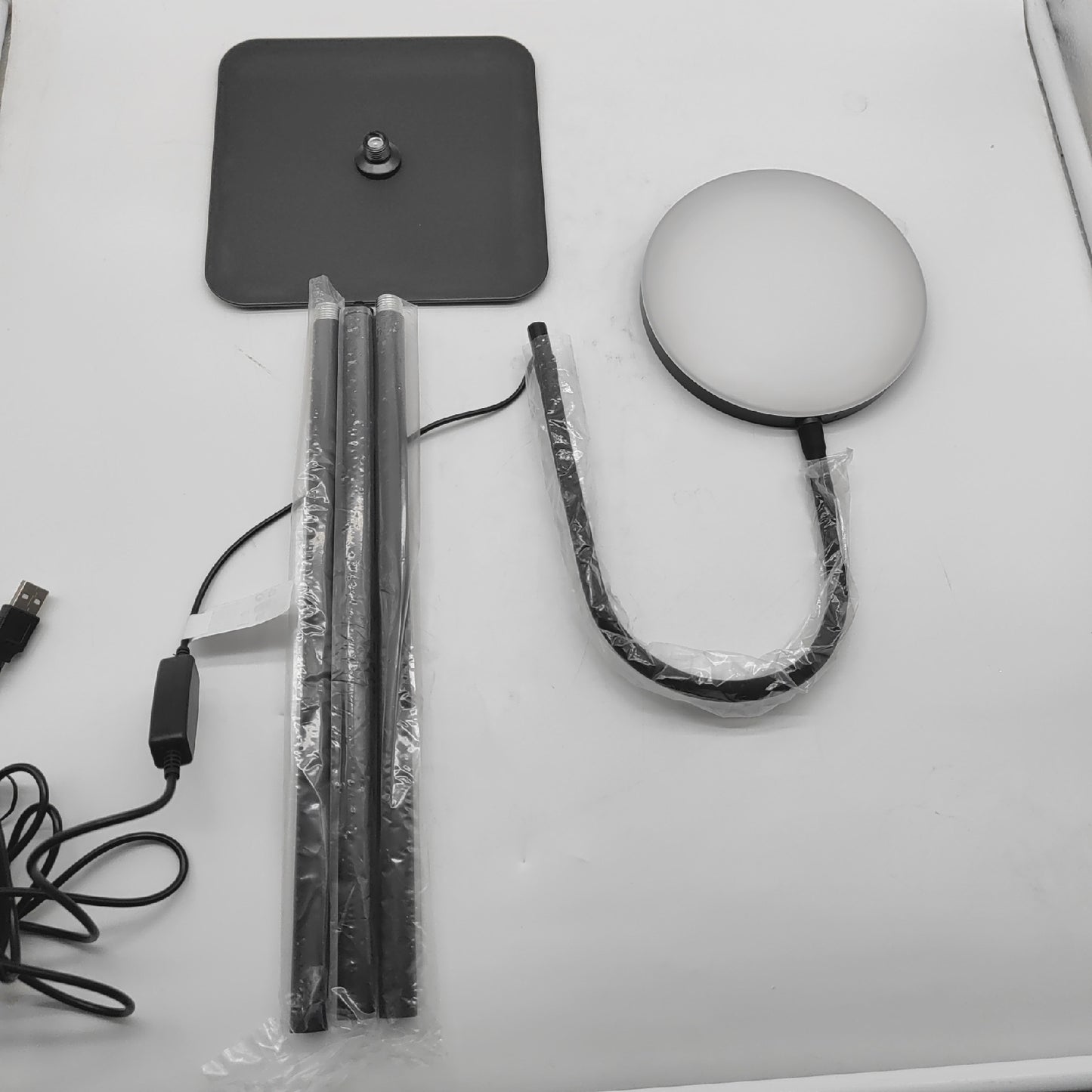 Mojimdo Stehlampe Beleuchtung Wohnzimmer 3 Farben 10 Helligkeiten Schlank modern Leselampe