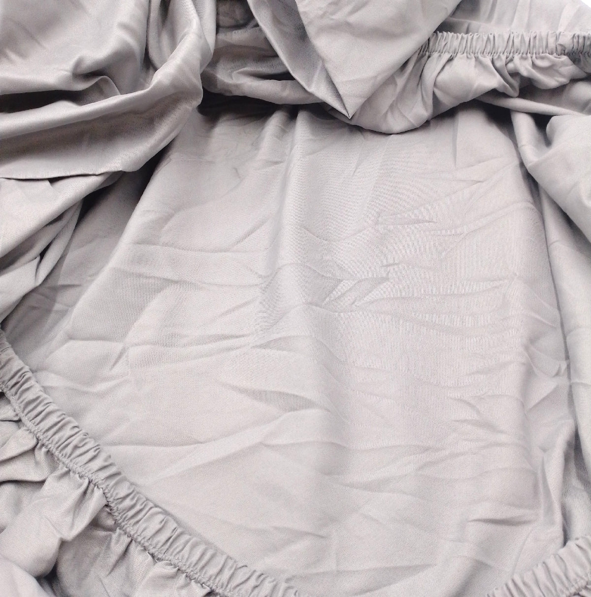 Blumtal Basics Mikrofaser Spannbettlaken 180x200 cm Grau bis 25 cm Matratzenhöhe
