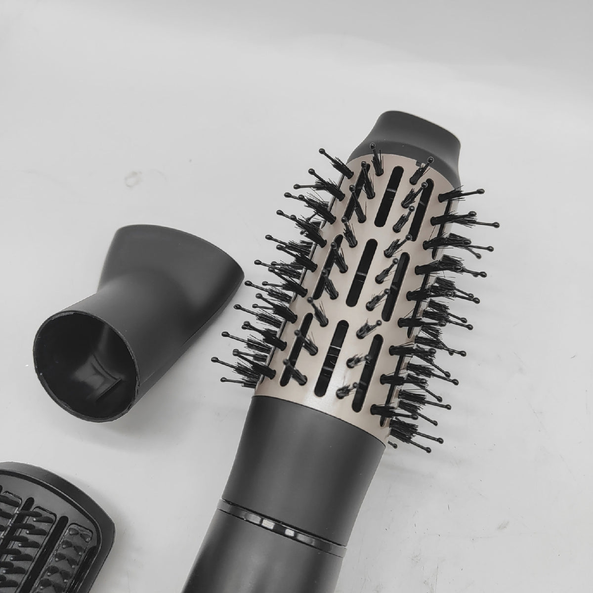 Remington Warmluftbrush AS7500 4 Aufsaetze laut Fotos Volumen Locken