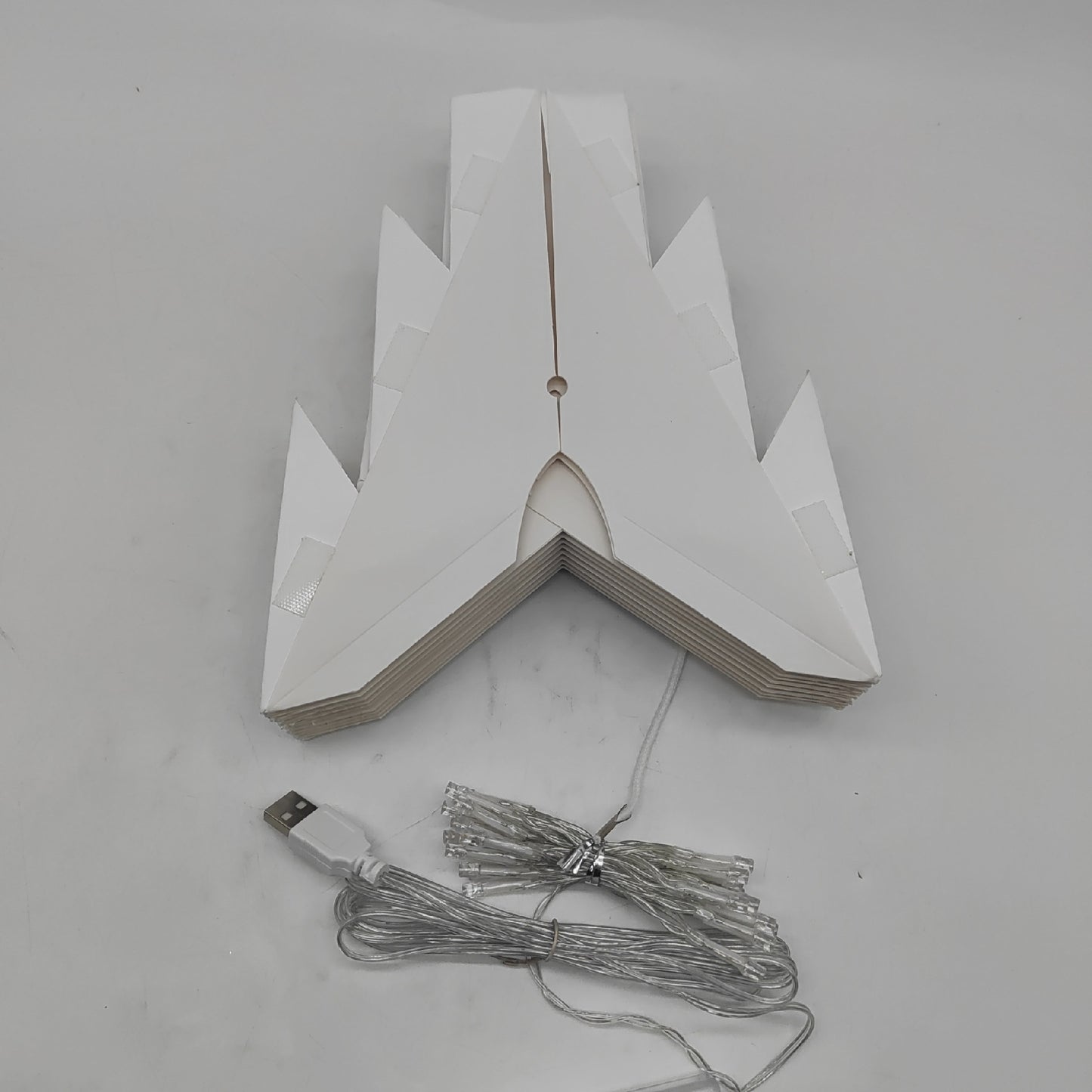 EANLOLY Weihnachtsstern Papiersterne Dekoration Beleuchtet 3D Stern Weihnachtsbeleuchtung fest