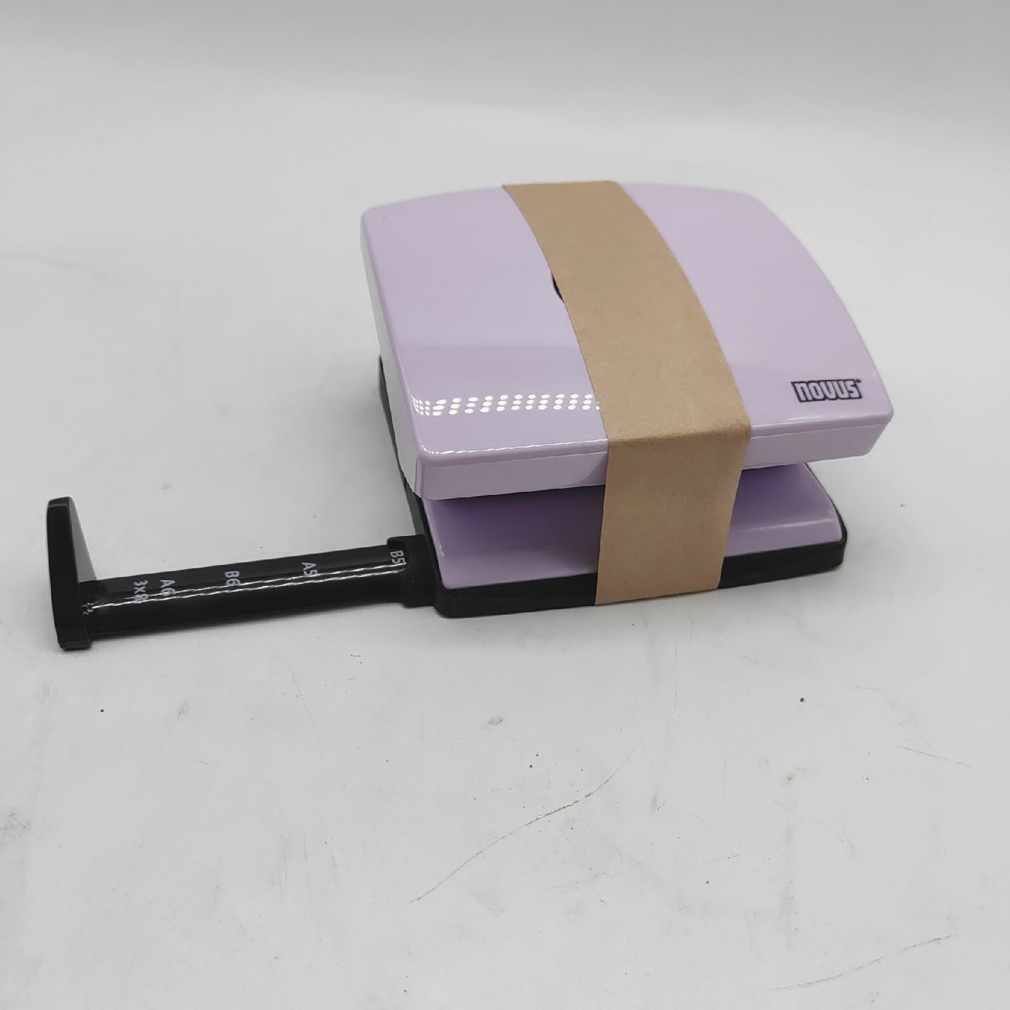 Novus Locher Bürobedarf B220 Color ID 2 0 20 Blatt Lochleistung Punches fest einrastend