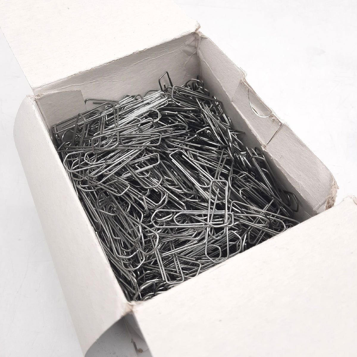Durable Briefklammern 32 mm 0 5 kg = ca. 1180 Stück verzinkt  129825