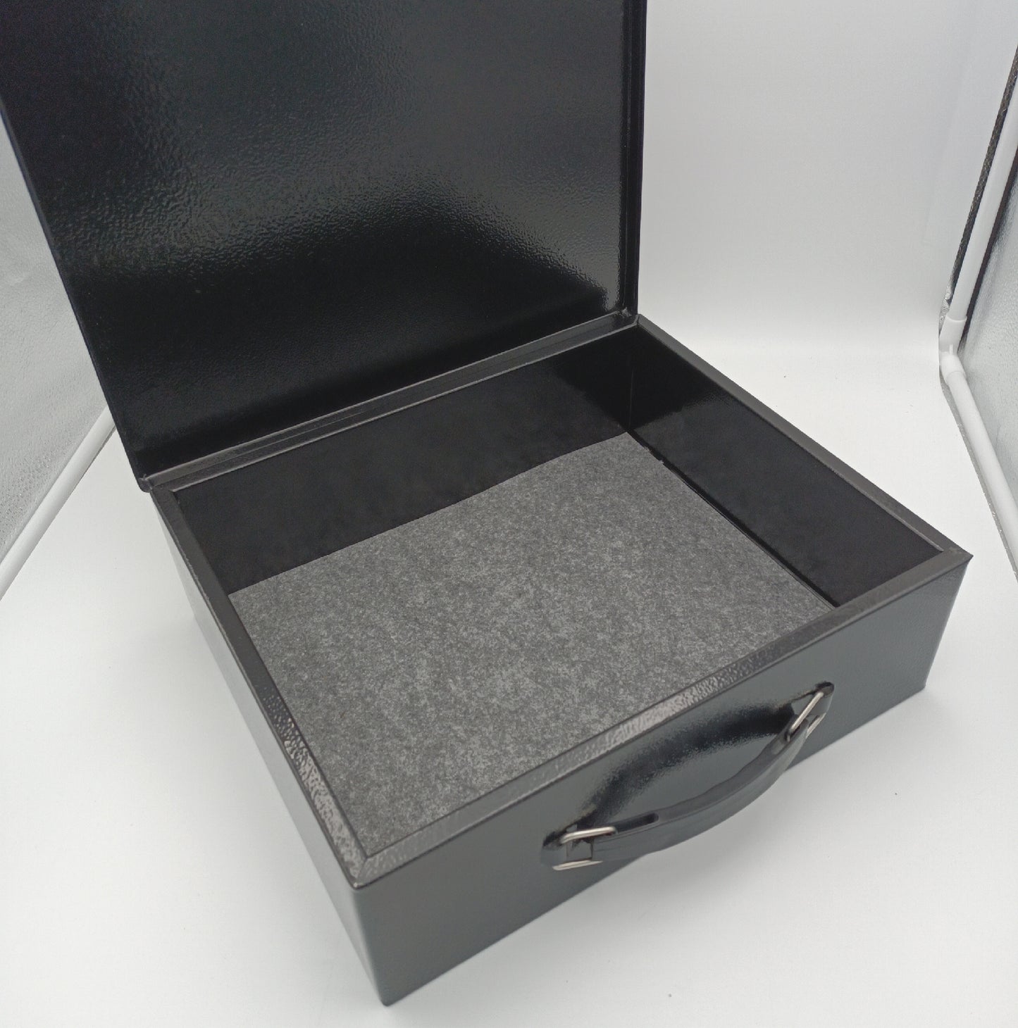 Uniclife Dokumentenbox Sicherheit Aufbewahrung 32 5 x 27 x 10 cm feuersicher Schlüsselschloss Griff