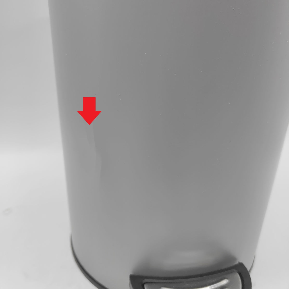 Kleine Wolke Kosmetikeimer One Platinfarben 3 Liter kleiner Schaden Seite