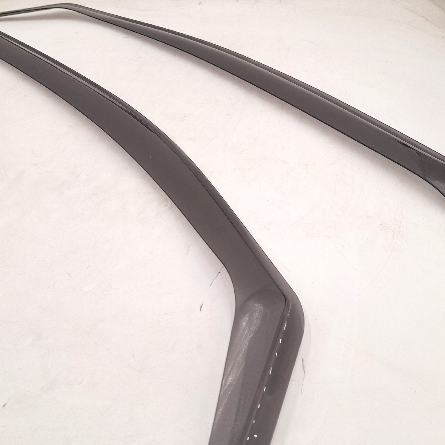 Volkswagen Tür Windabweiser Autozubehör 2K0072193B rauchgrau