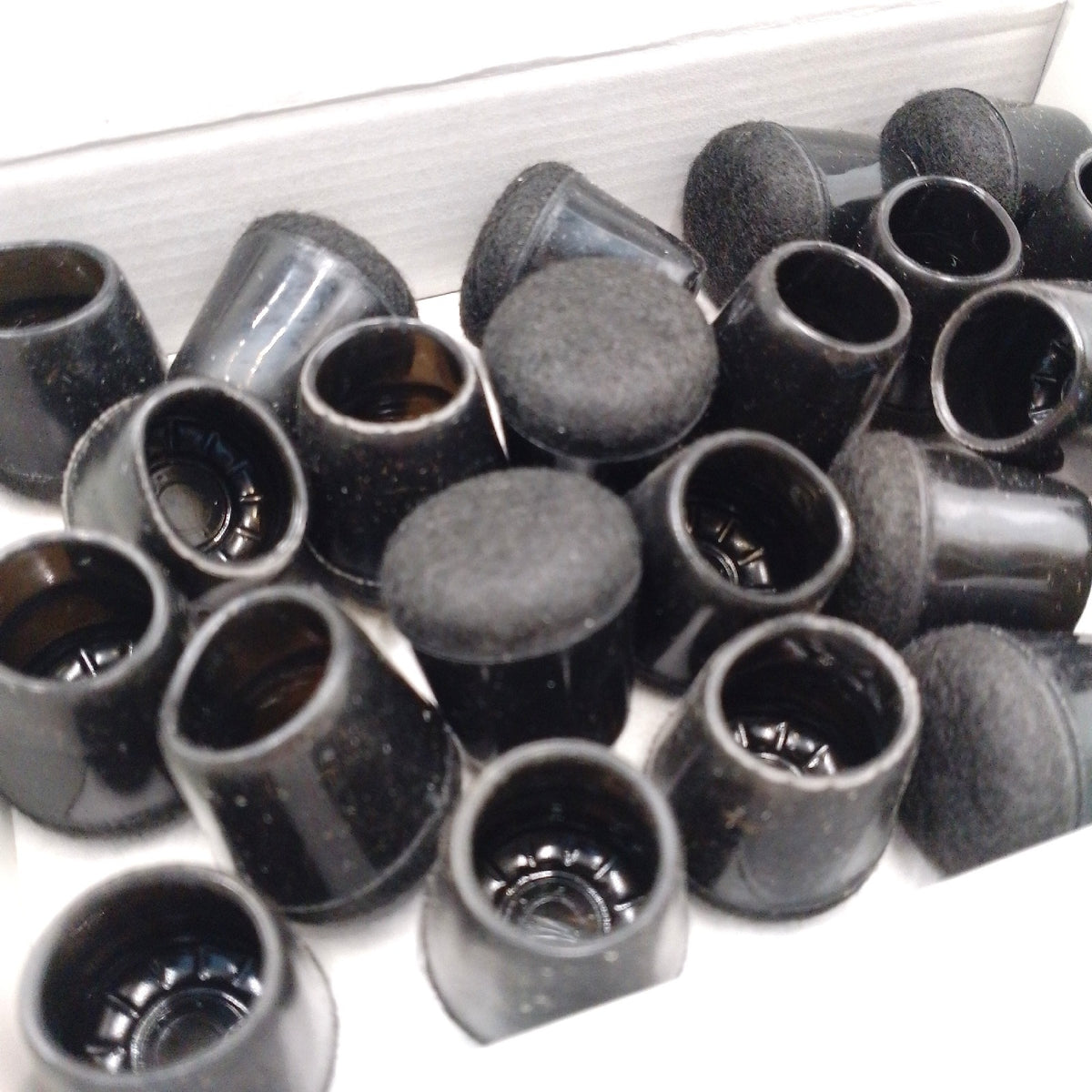 Meldel Stuhlbeinschoner 23 Stück extra klein schwarz Silikon Teilliefer
