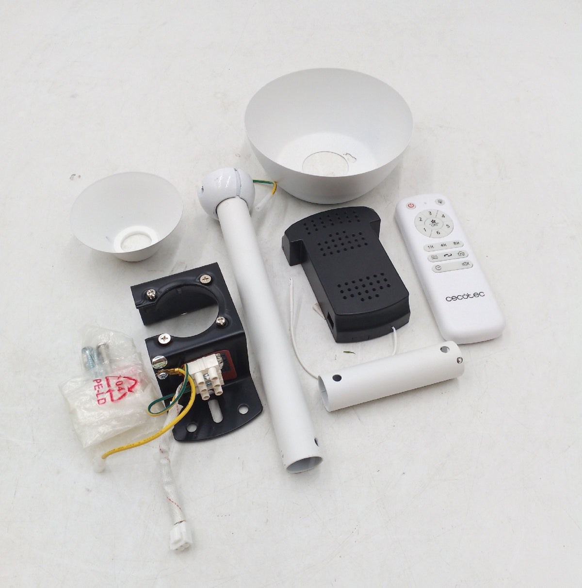 Cecotec Deckenventilator praktischen Flügeln Lampe EnergySilence Aero 4280