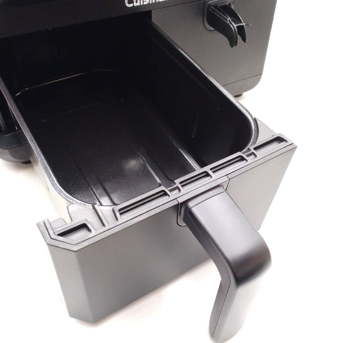 Cuisinart XXL Heissluftfritteuse zwei Kochzonen PFAS frei Griff