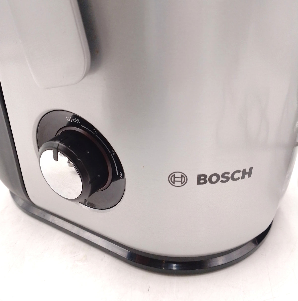 Bosch Entsafter VitaJuice 4 MES4010 Entsafter Obst und Gemuese Juicer gebraucht mit Gebrauchsspuren
