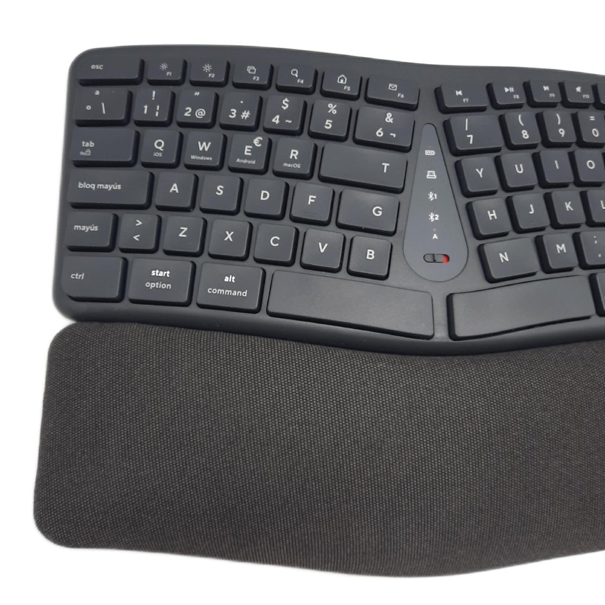 Trust Arvia kabellose ergonomische Tastatur spanisches QWERTY-Layout