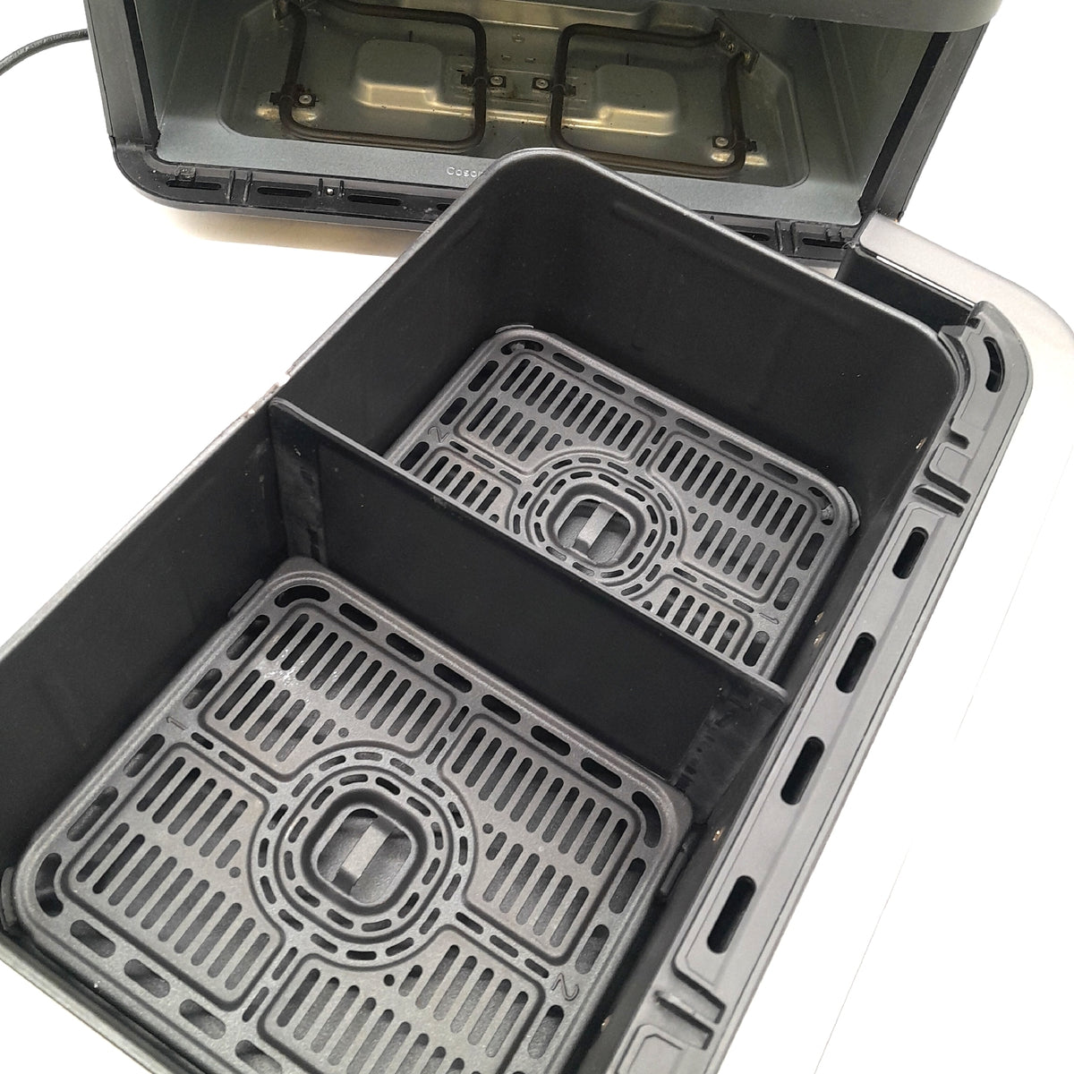 Cosori Heissluftfritteuse 2 Kammern Airfryer 8 in 1 Dual Blaze Gebrauchsspuren
