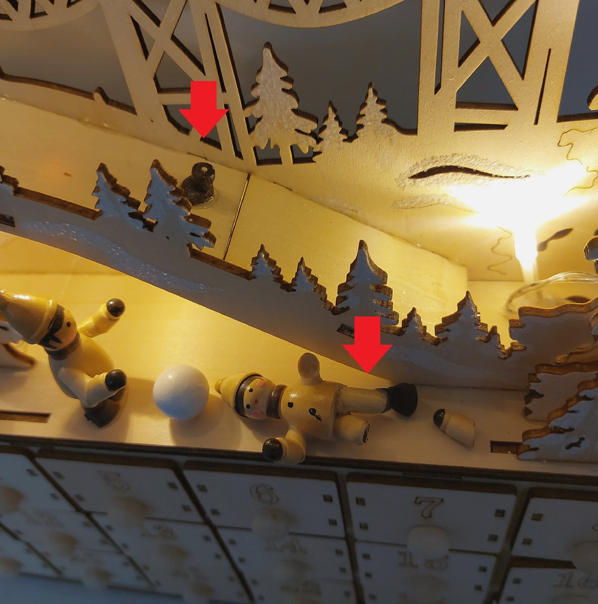 small foot Adventskalender Skivergnuegen Deko Weihnachten Holz LED mit leichten Beschäd