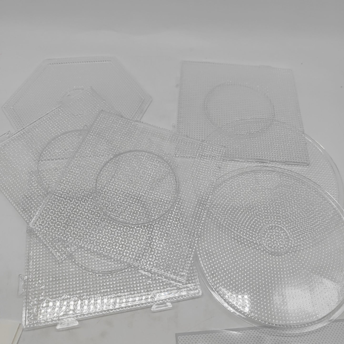 INSCRAFT Bügelperlen Set Bastelmaterial 28000 Mini 48 Farben 26