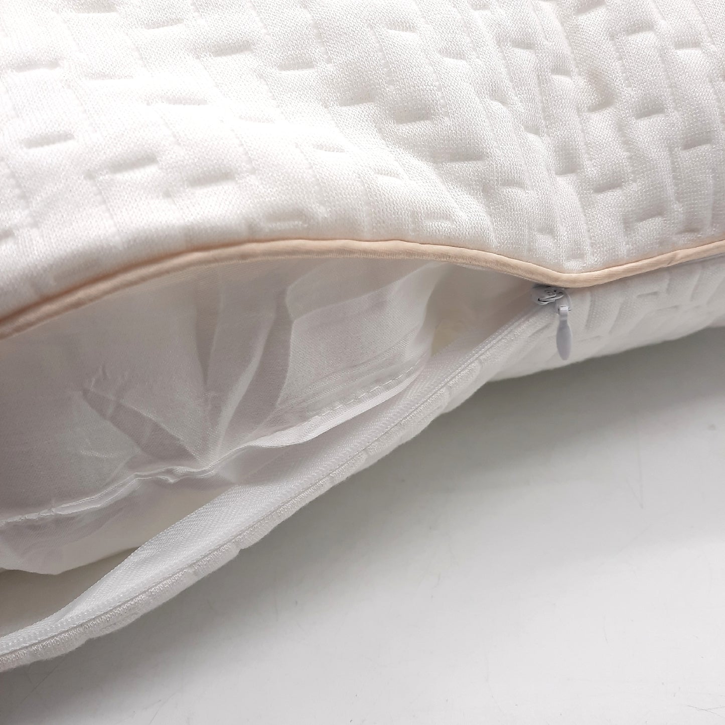 BedStory Kopfkissen Bettwaren Bambus Faser 60x60 Set mit milbendichten