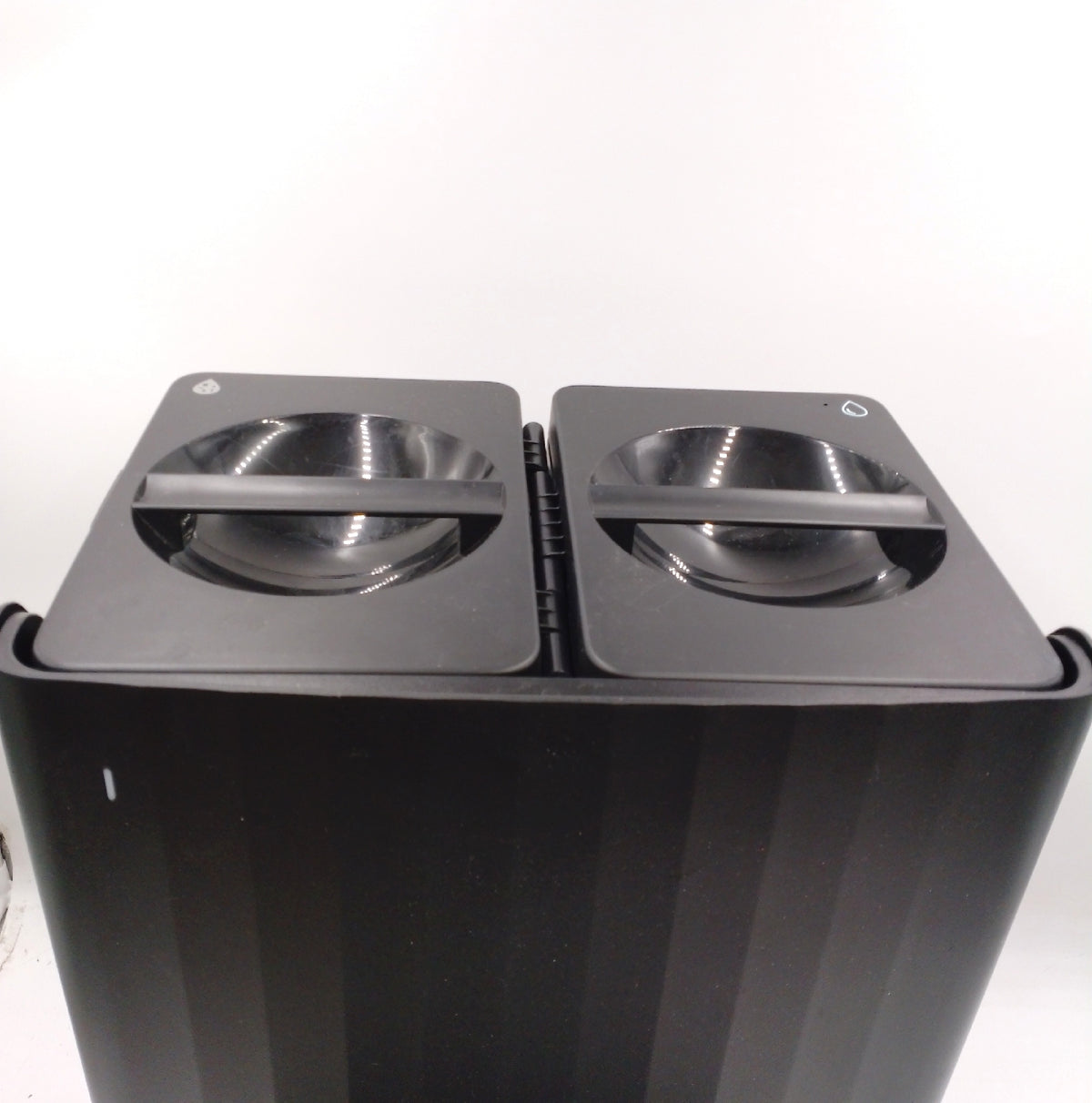 Roborock Qrevo Saugroboter mit Wischfunktion Absaugstation 5500 Pa Staubbeutel Katzemotiv