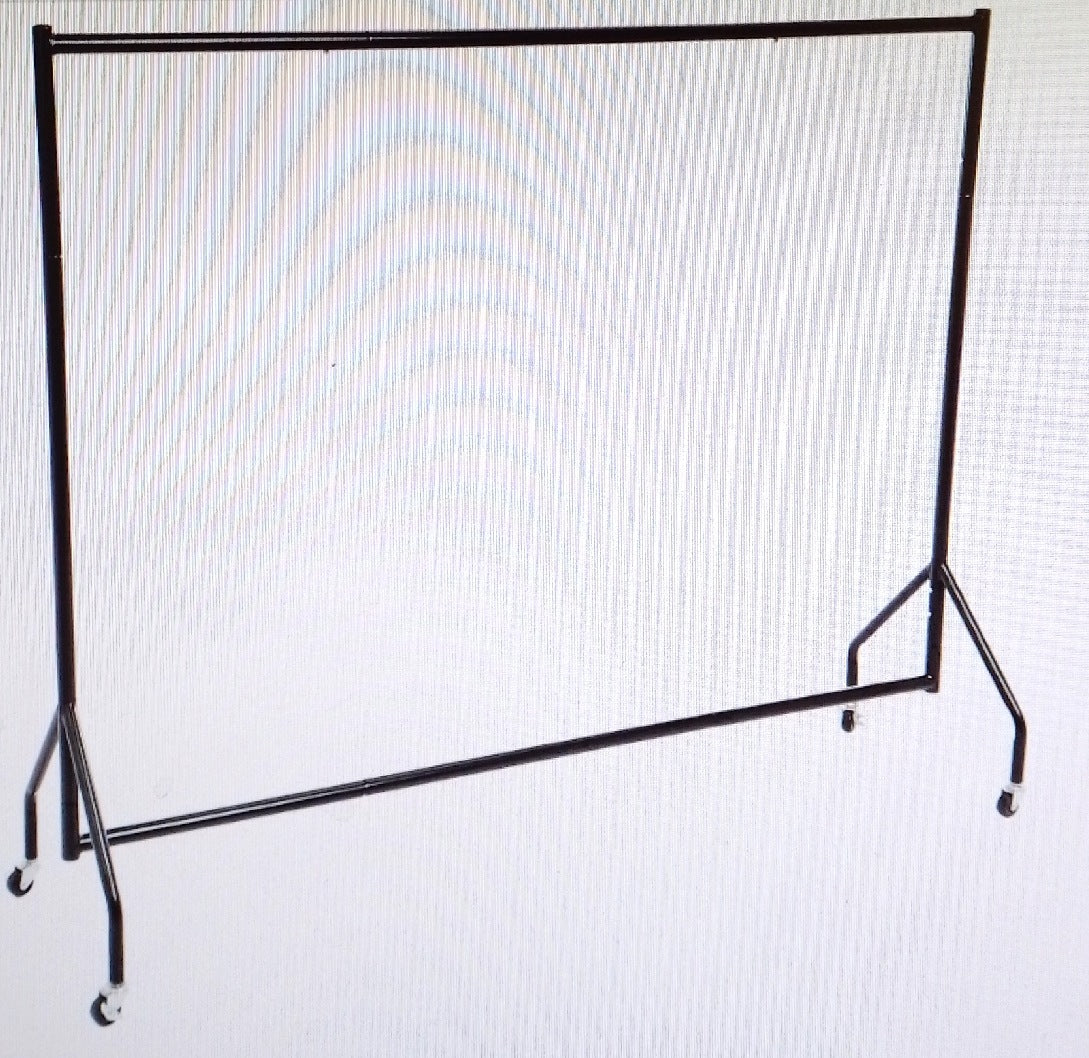 Amazon Basics Kleiderstange strapazierfähig 182 x 152 cm Schwarz robuste Garderobe Kleiderständer