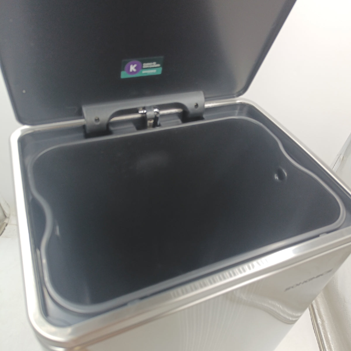 SONGMICS Mülleimer 50 L Edelstahl mit Softclose Deckel und 15 Müllsäcke herausnehmbar