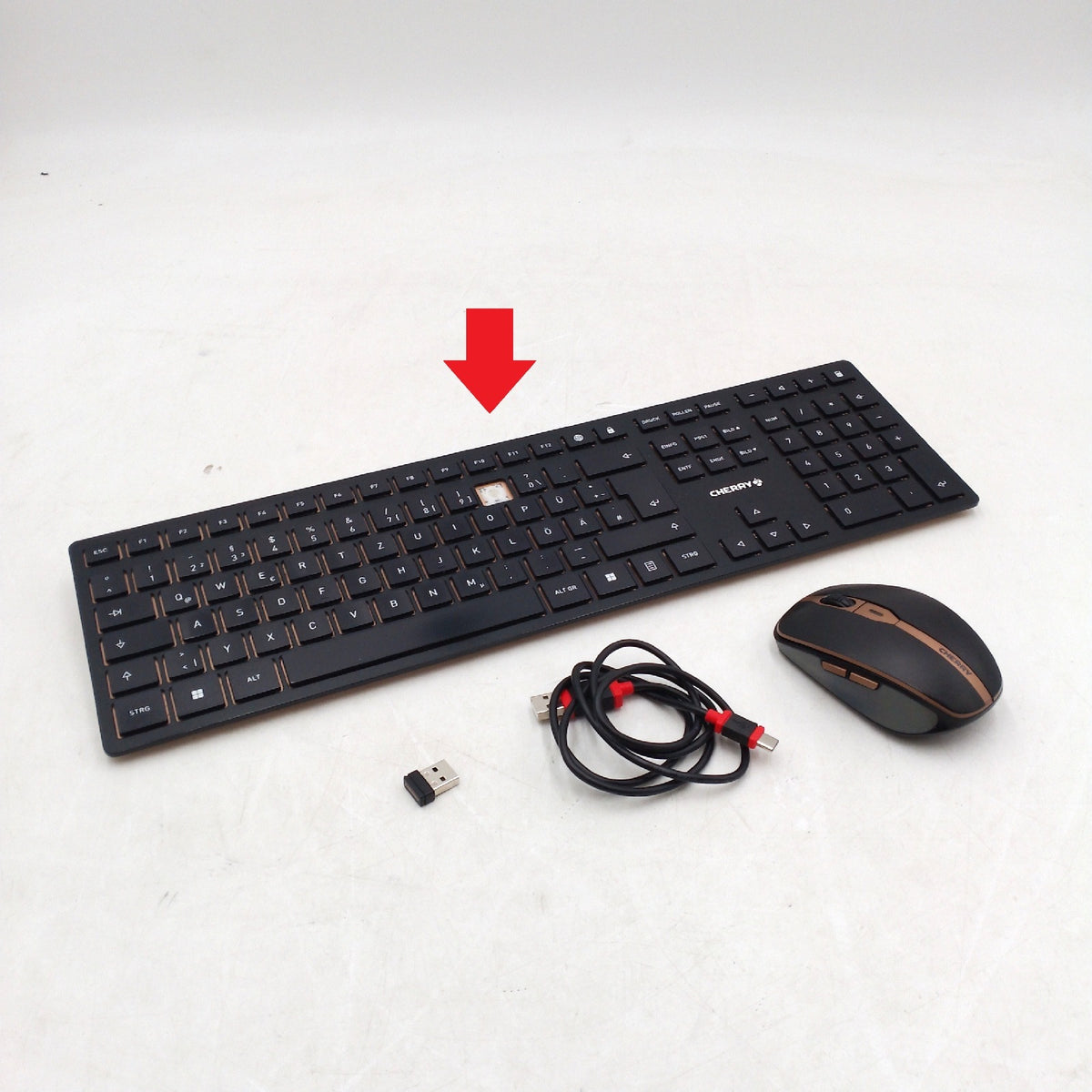 CHERRY DW 9100 Slim Kabellose Tastatur Maus Deutsch QWERTZ Schwarz Taste