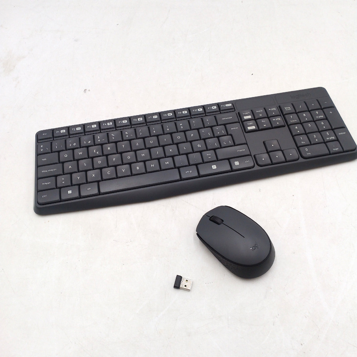 Logitech MK235 QWERTY spanisch Kabelloses Tastatur-Maus-Set, 2.4 GHz Verbindung