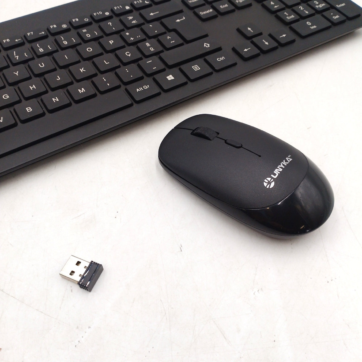 UNYKAch Kabelloses Tastatur- und Maus-Set MK212 Pro Slim 105 Membrantasten