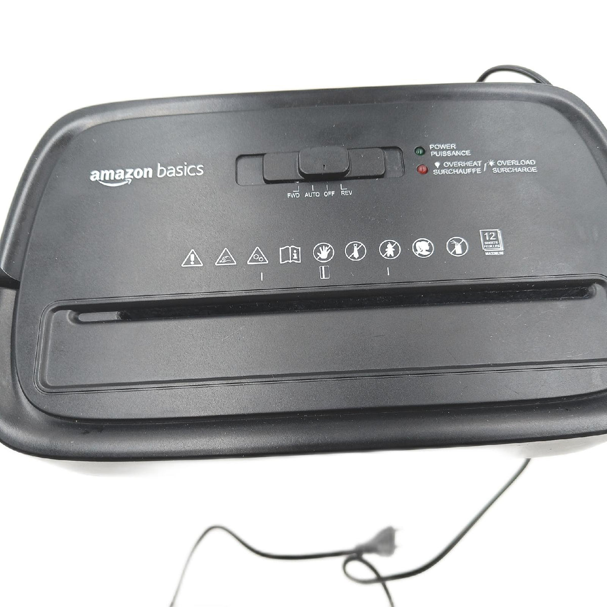 Amazon Basics Kreuzschnitt Aktenvernichter 12 Blätter Papier Kreditkart - Defekt