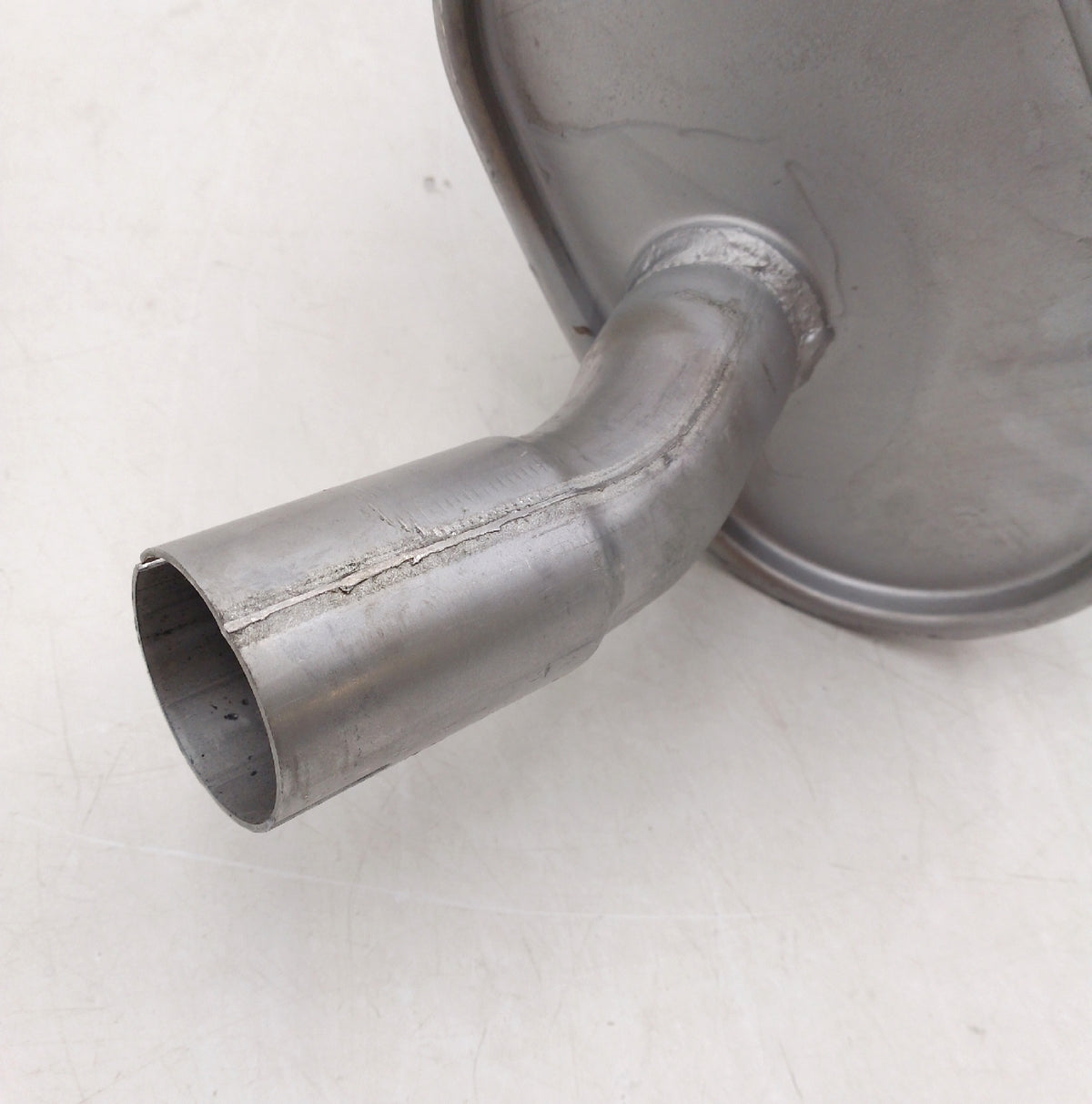 HELLA Endschalldämpfer Auspuffanlage Auto Easy2Fit Kit hinten einte
