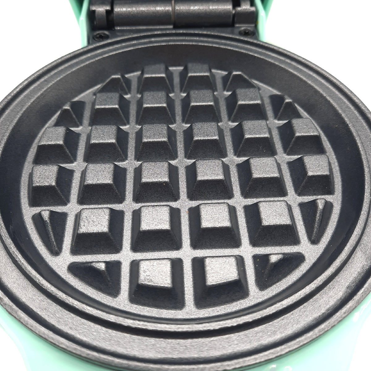 Bestron Waffeleisen Küchengeräte klassische Waffeln Waffelmaker Mini