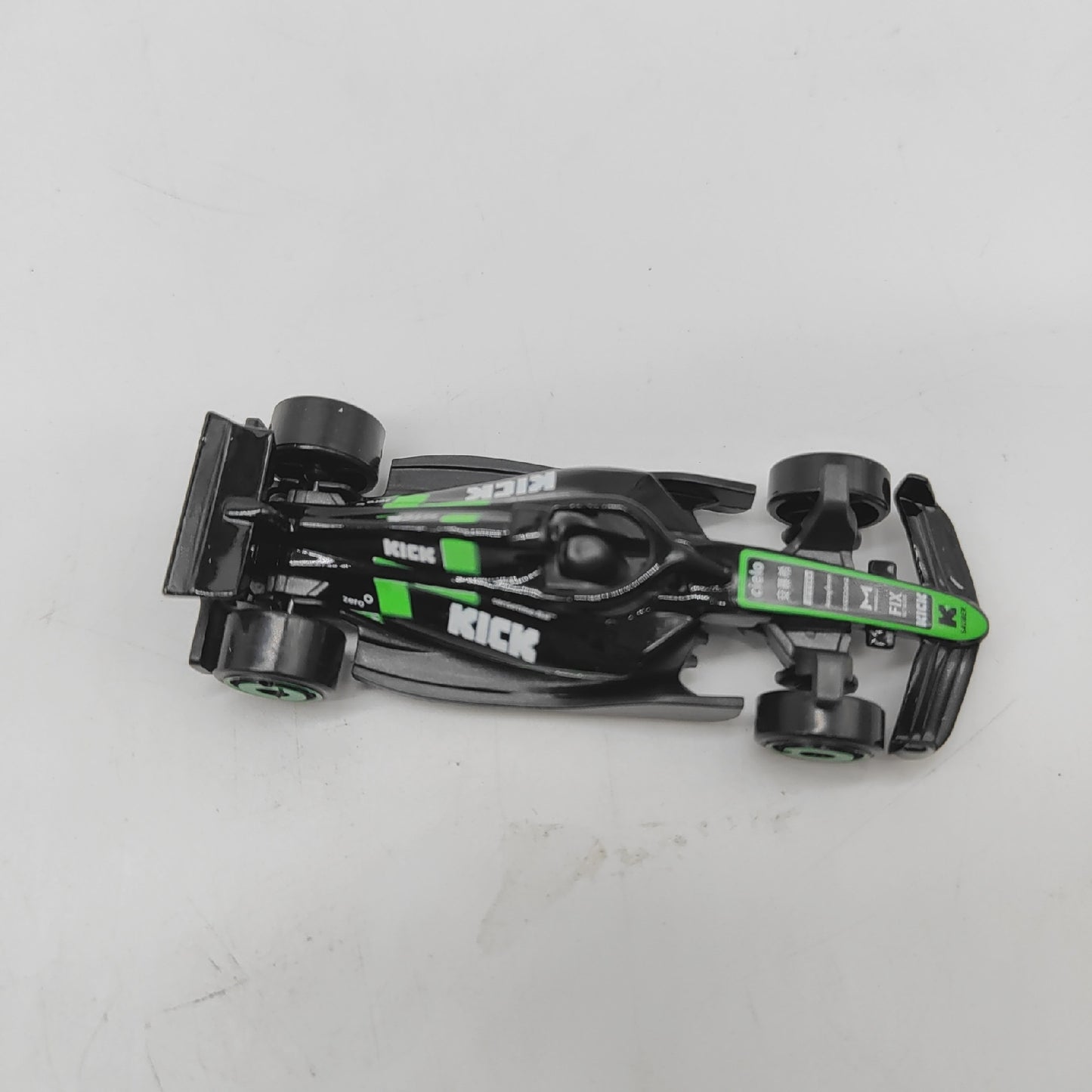 Hot Wheels Formula 1 Set 5 Rennwagen 1 Auto Reifen Defekt Siehe Fotos