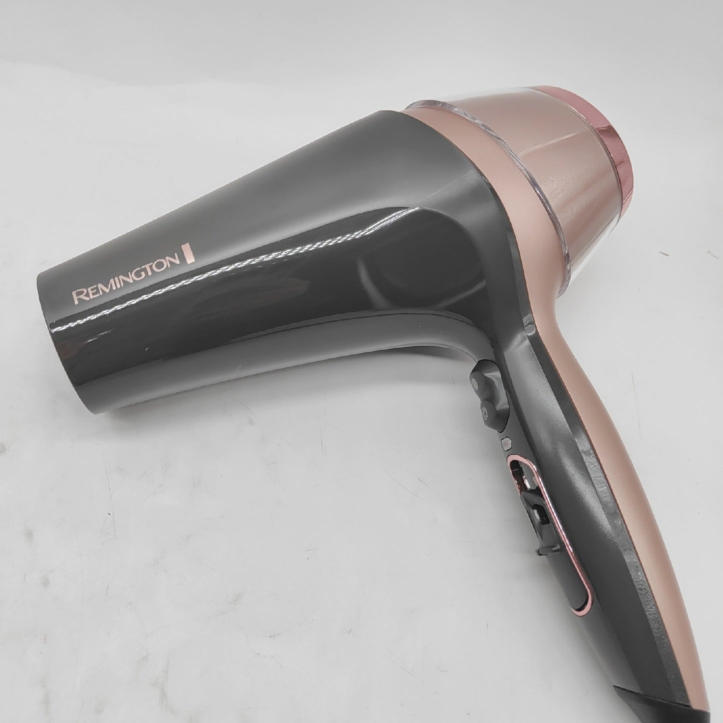 Remington Haartrockner Haarschneider Ionen Haarbürste mit 2 Aufs