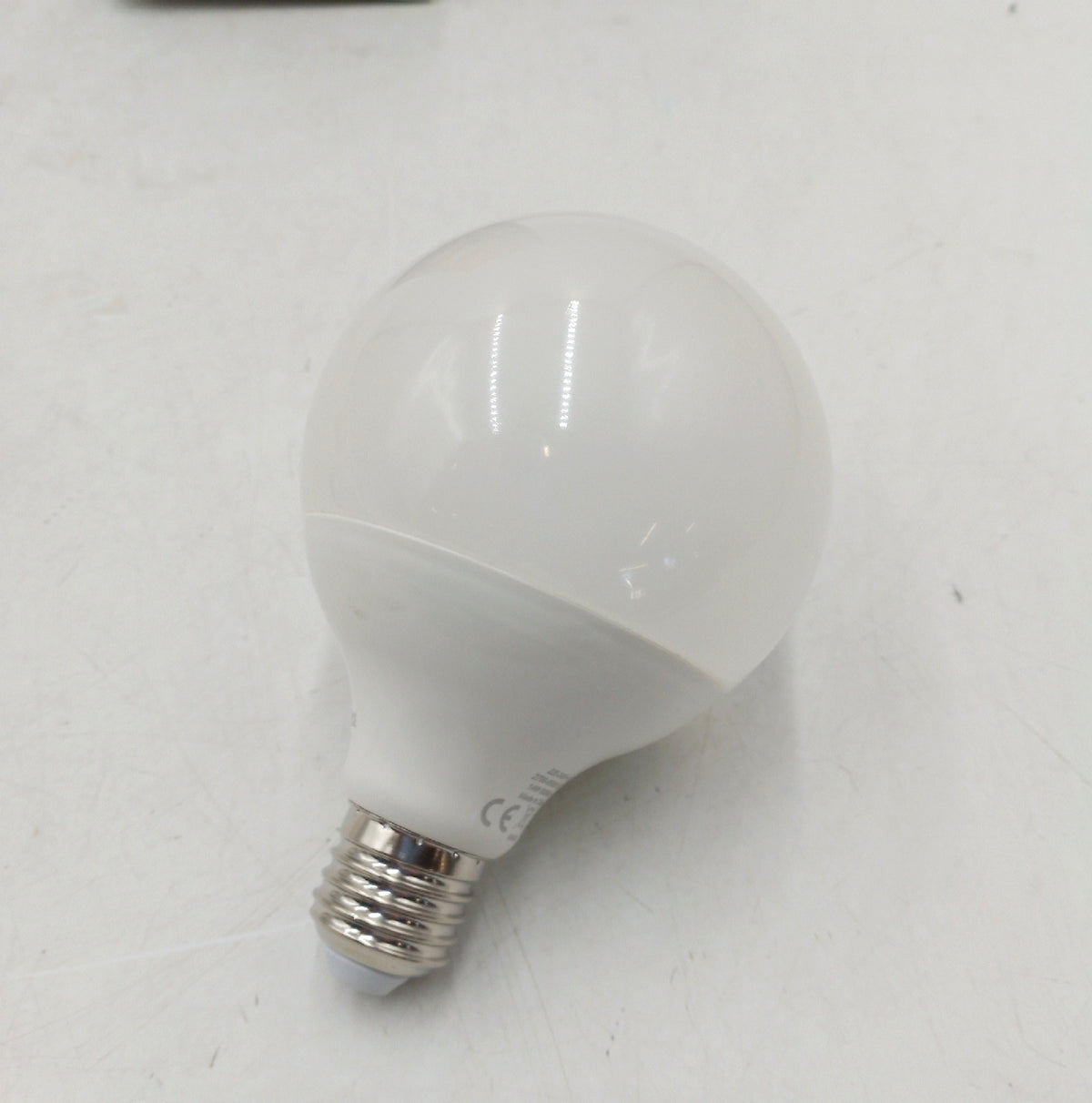 Ledvance Smarte LED Lampe E27 Wifi Technologie Dimmbar Lichtfarbe einstellbar